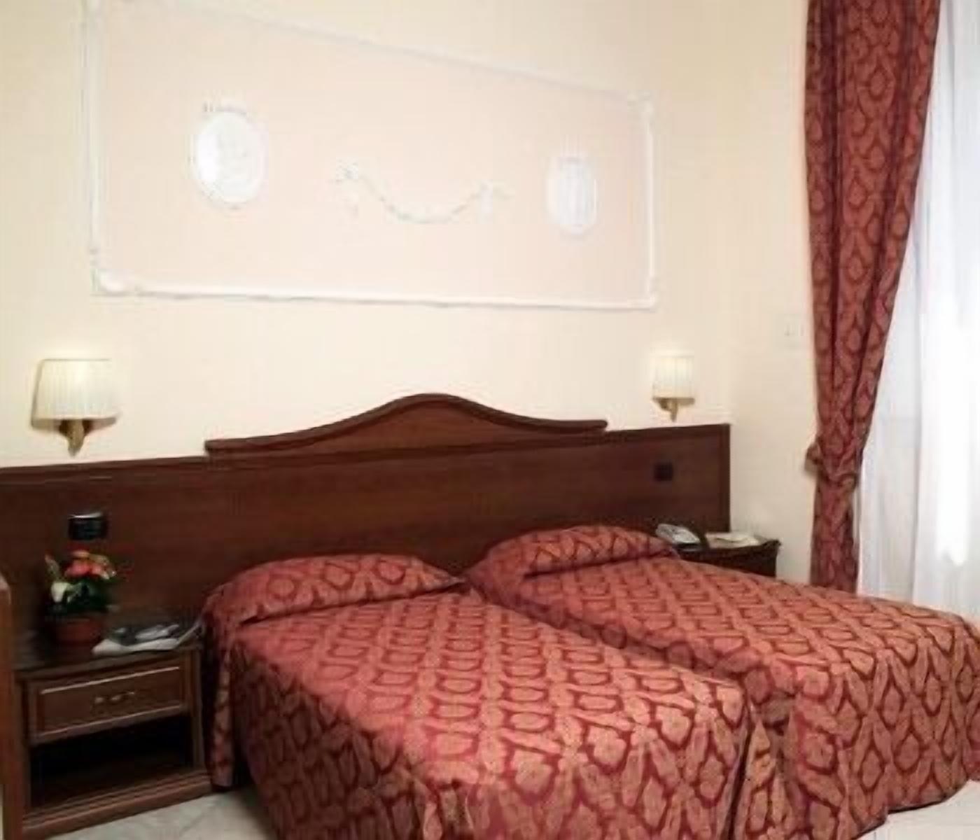 Mirage Hotel 3*